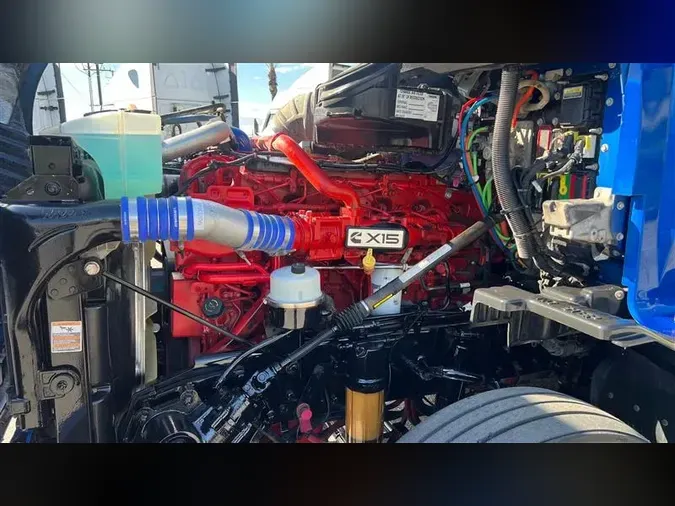 2021 KENWORTH T6801703326d27bc81847b000fe7d61c09ba