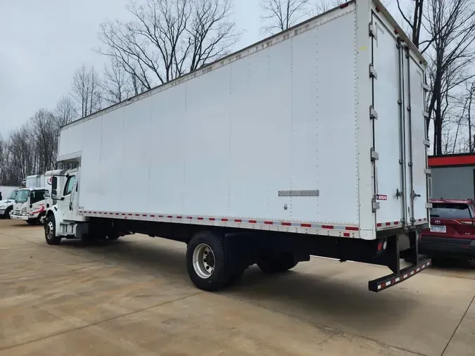 2018 FREIGHTLINER/MERCEDES M2 1061703708d8dfb9107eb9884a538dc365d
