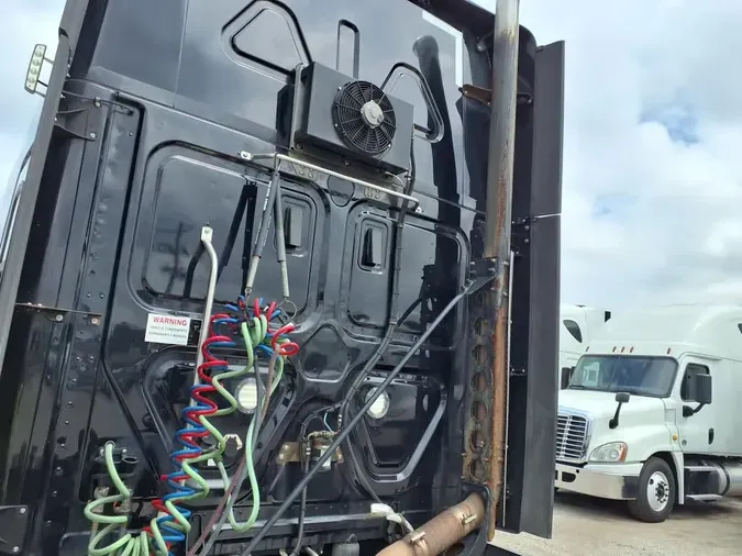 2020 FREIGHTLINER CASCADIA 125