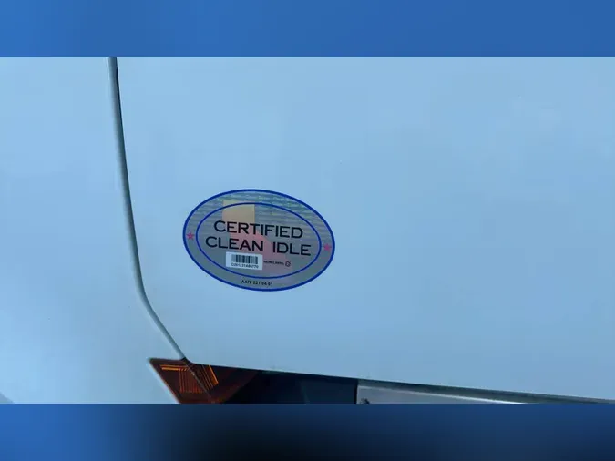 2022 Freightliner Cascadia 12617074c06d9afbfd4053619ab167fecad