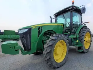 2014 John Deere 8310R