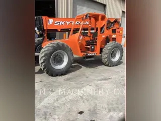 2019 JLG 10054