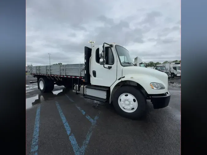 2019 FREIGHTLINER M2 106