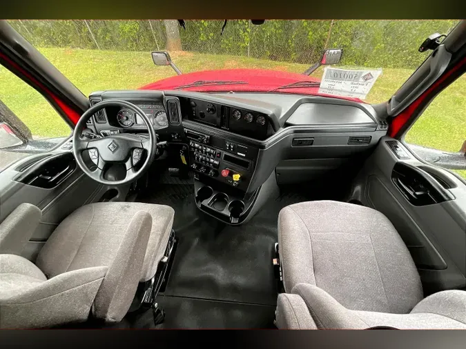 2021 INT LT625 6x4