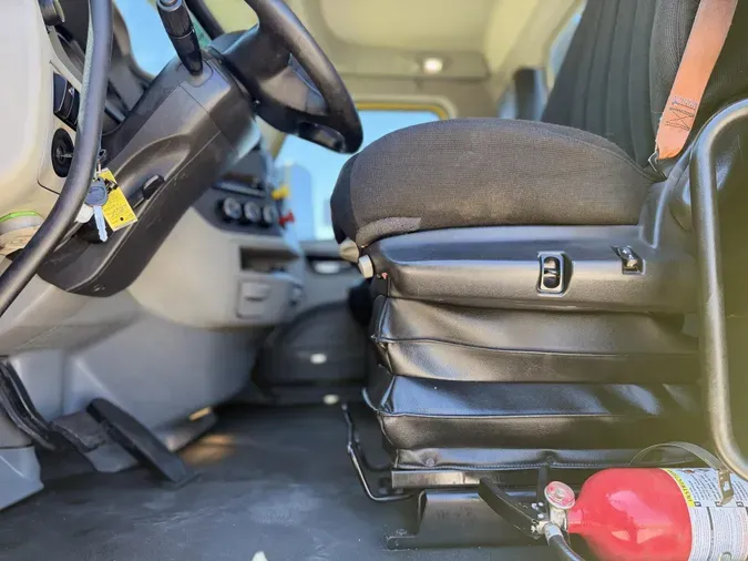 2021 Peterbilt 579