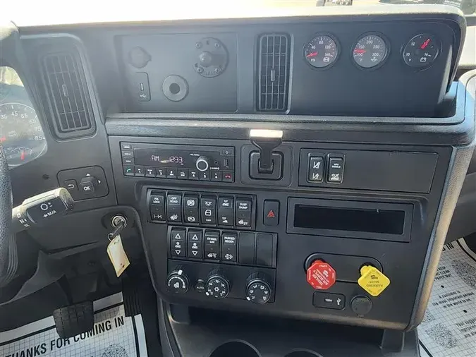 2022 INTERNATIONAL LT625