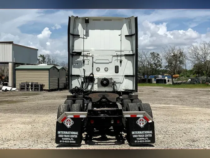 2021 INT LT625 6x4