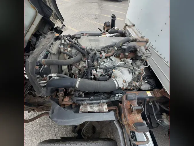 2019 ISUZU NPR HD