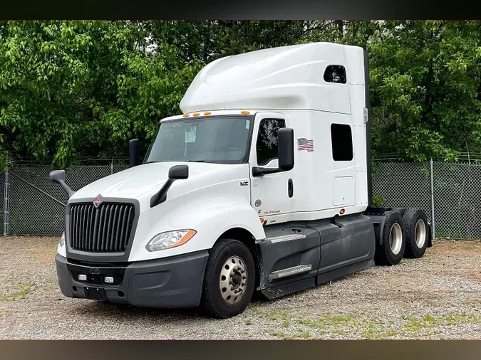 2021 INT LT625 6x4