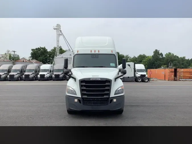 2021 Freightliner Cascadia