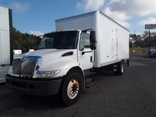 2015 Navistar International 4300