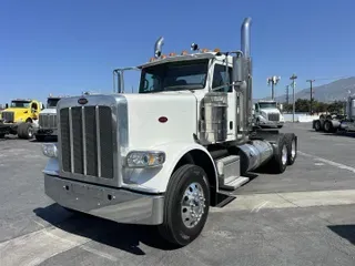 2021 Peterbilt 389