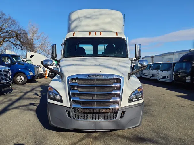 2021 FREIGHTLINER/MERCEDES NEW CASCADIA PX12664