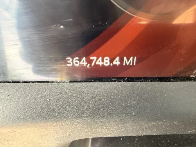 2023 Peterbilt 579
