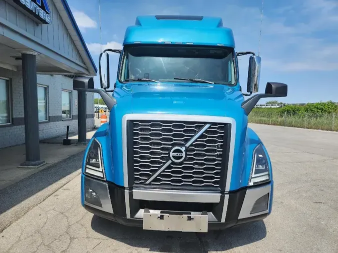2024 VOLVO VNL64T860