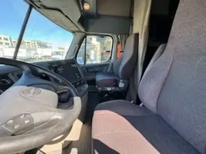 2020 FREIGHTLINER/MERCEDES CASCADIA 125