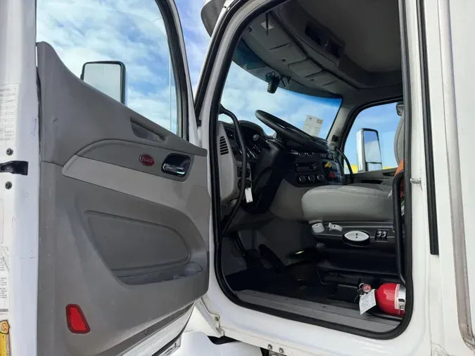 2021 Peterbilt 579