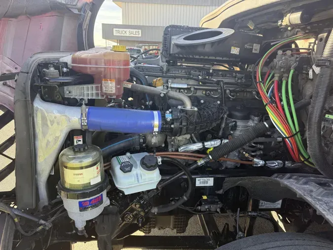 2022 Freightliner Cascadia