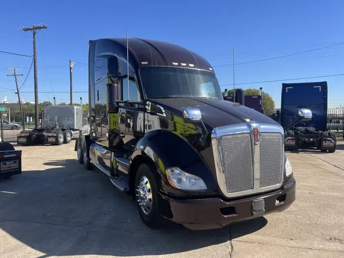 2020 Kenworth T680