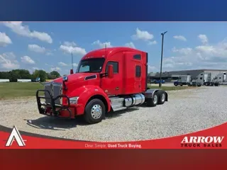2022 KENWORTH T880
