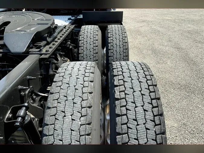 2021 INT LT625 6x4