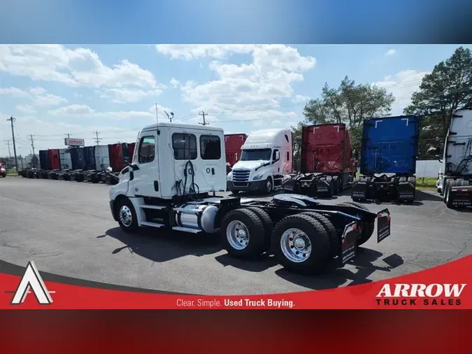 2020 FREIGHTLINER CA126172bdfab193e598437bc7da754f9700b
