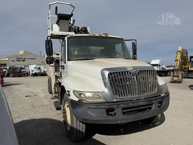 2006 INTERNATIONAL DURASTAR 4400
