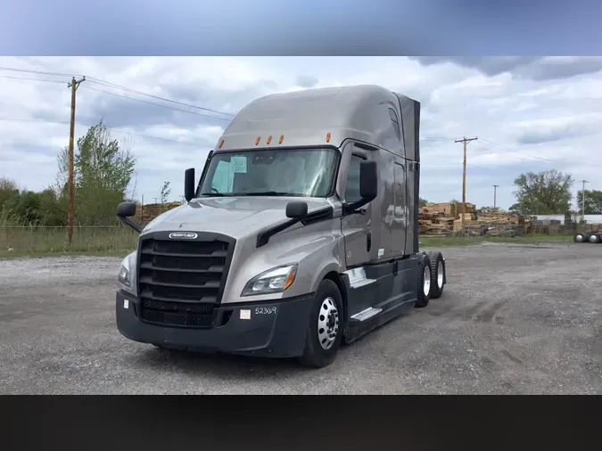 2022 Freightliner Cascadia 126