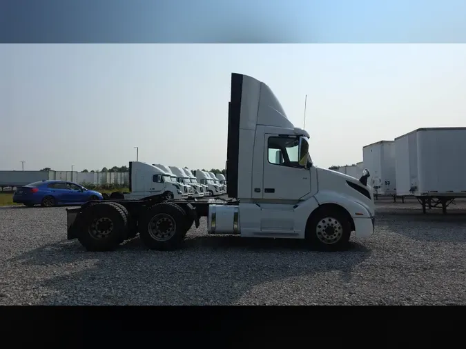 2019 Volvo VNL300