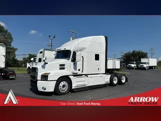 2023 MACK AN64T