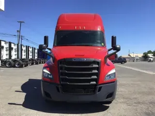 2020 FREIGHTLINER CASCADIA