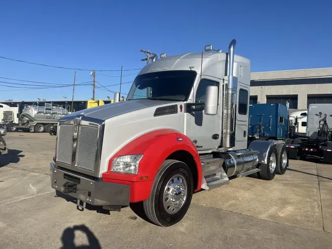 2018 Kenworth T880