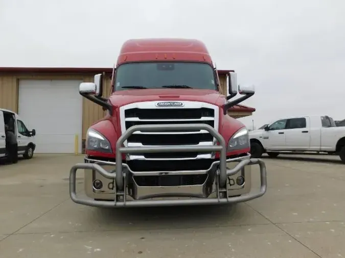 2020 Freightliner Cascadia