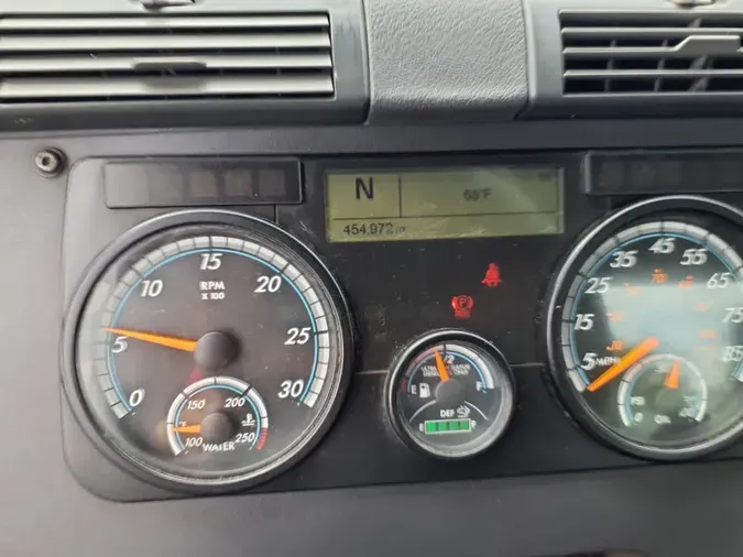 2019 FREIGHTLINER CASCADIA 125