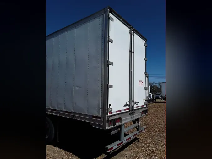 2016 VANGUARD TRAILER CORP R8000B 53/102/162