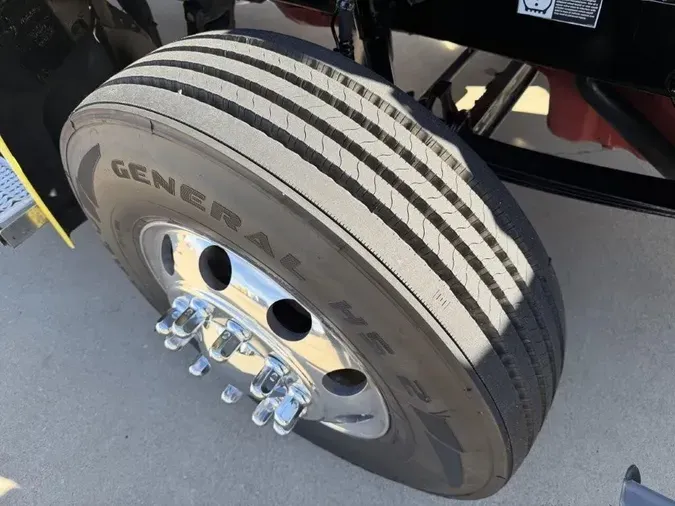 2021 Peterbilt 57917445a33a4bcaf90441dcb0f5483a7d1