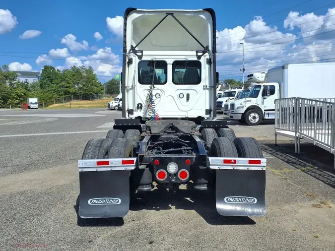 2023 FREIGHTLINER/MERCEDES NEW CASCADIA PX12664