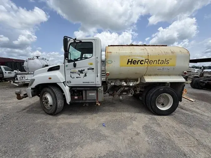 2019 HINO 338