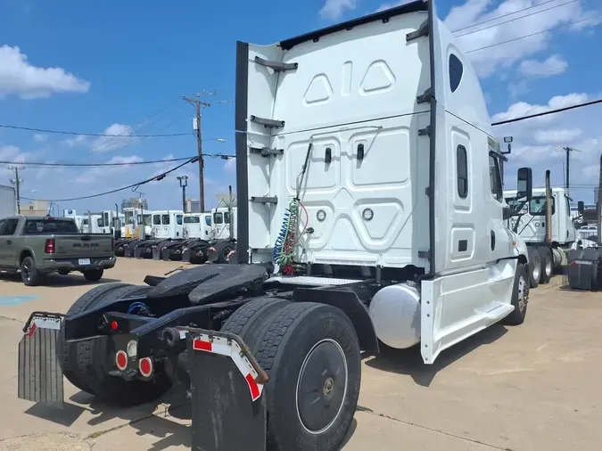 2020 FREIGHTLINER/MERCEDES CASCADIA 1251748f6615753f5b26329af6d81c782d0