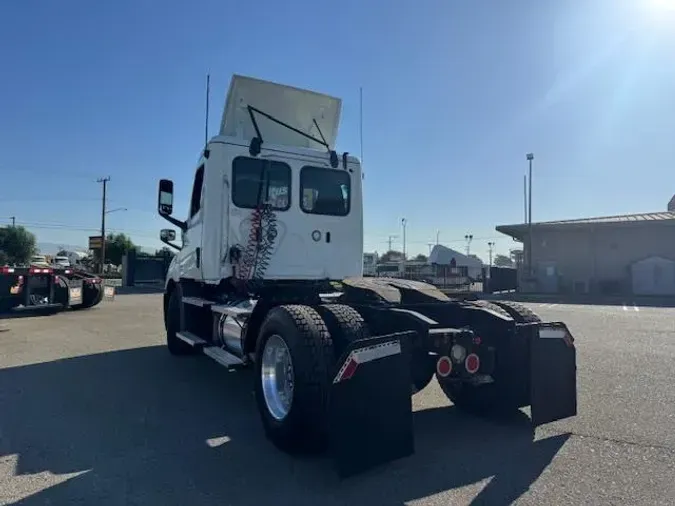2020 Freightliner Cascadia