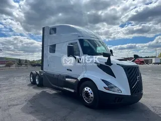 2026 VOLVO VNL64T860