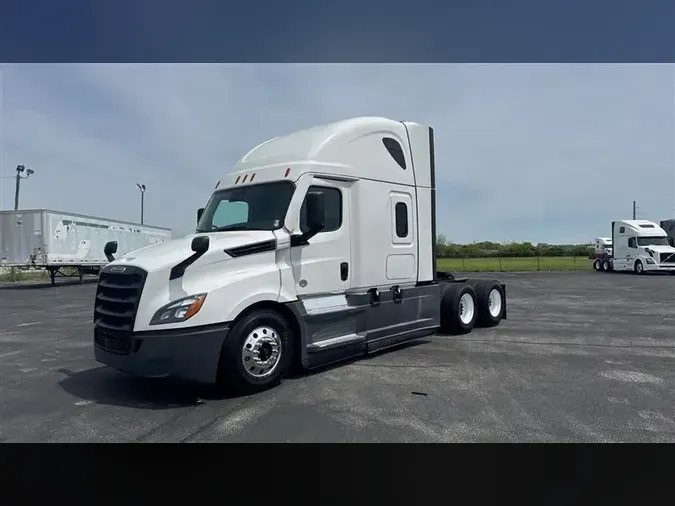 2021 FREIGHTLINER CA126174a12b16f35507c22282facadf8aaa5