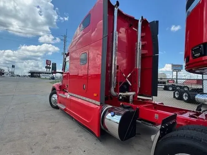 2026 Peterbilt 579