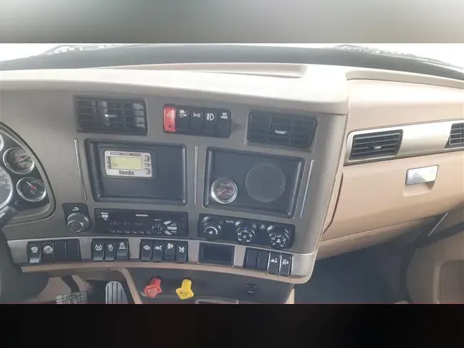2018 KENWORTH T680