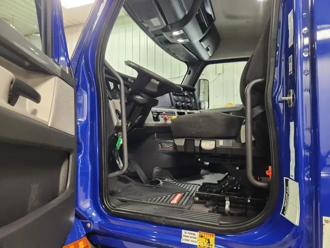 2021 Freightliner Cascadia