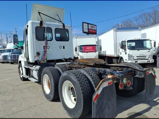 2019 FREIGHTLINER/MERCEDES CASCADIA 125