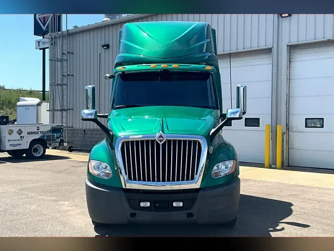 2021 INT LT625 6x4