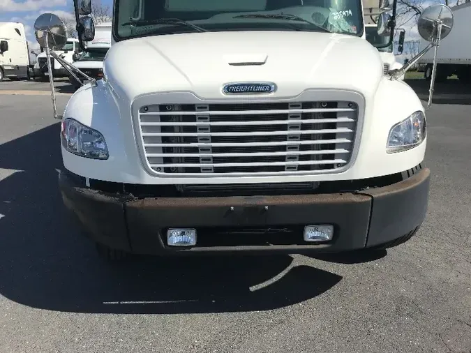 2019 Freightliner M2