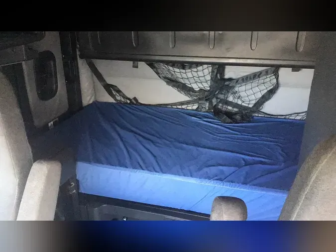 2020 Freightliner Cascadia 1261760872b33f480898331f5789162c051