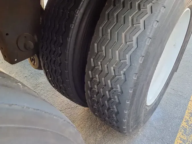 2017 UTILITY TRAILERS VS2RA 48/162/102